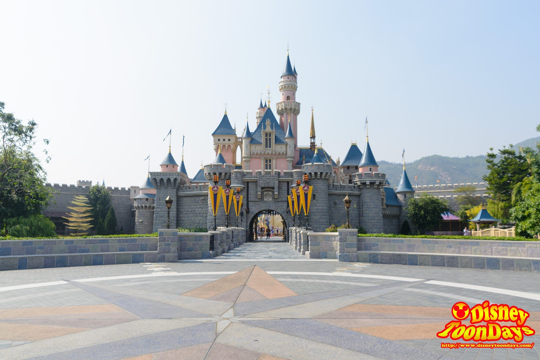 HKDL 10th Happily Ever after 2015 10thアニバーサリーセレブレーション・ウィズ・ミッキー・アンド・フレンズ