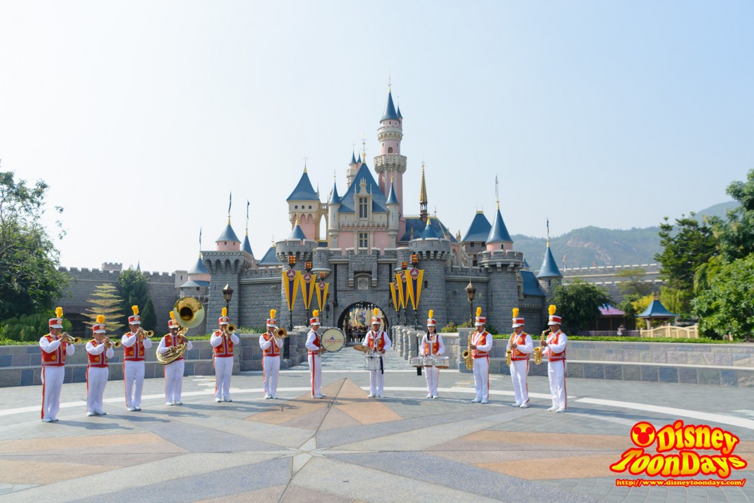 HKDL 10th Happily Ever after 2015 10thアニバーサリーセレブレーション・ウィズ・ミッキー・アンド・フレンズ