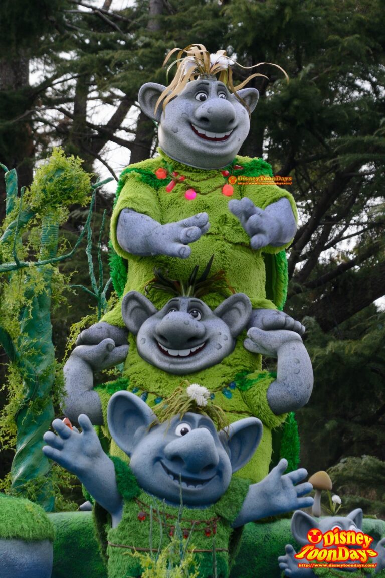 TDL アナとエルサのフローズンファンタジー 2016 フローズンファンタジーパレード トロール