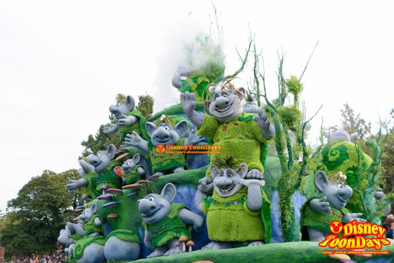 TDL アナとエルサのフローズンファンタジー 2016 フローズンファンタジーパレード トロール