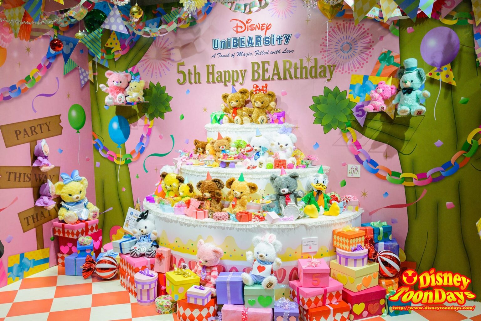 全てが可愛すぎる!ユニベアシティの5周年お祝いスポットが表参道に登場