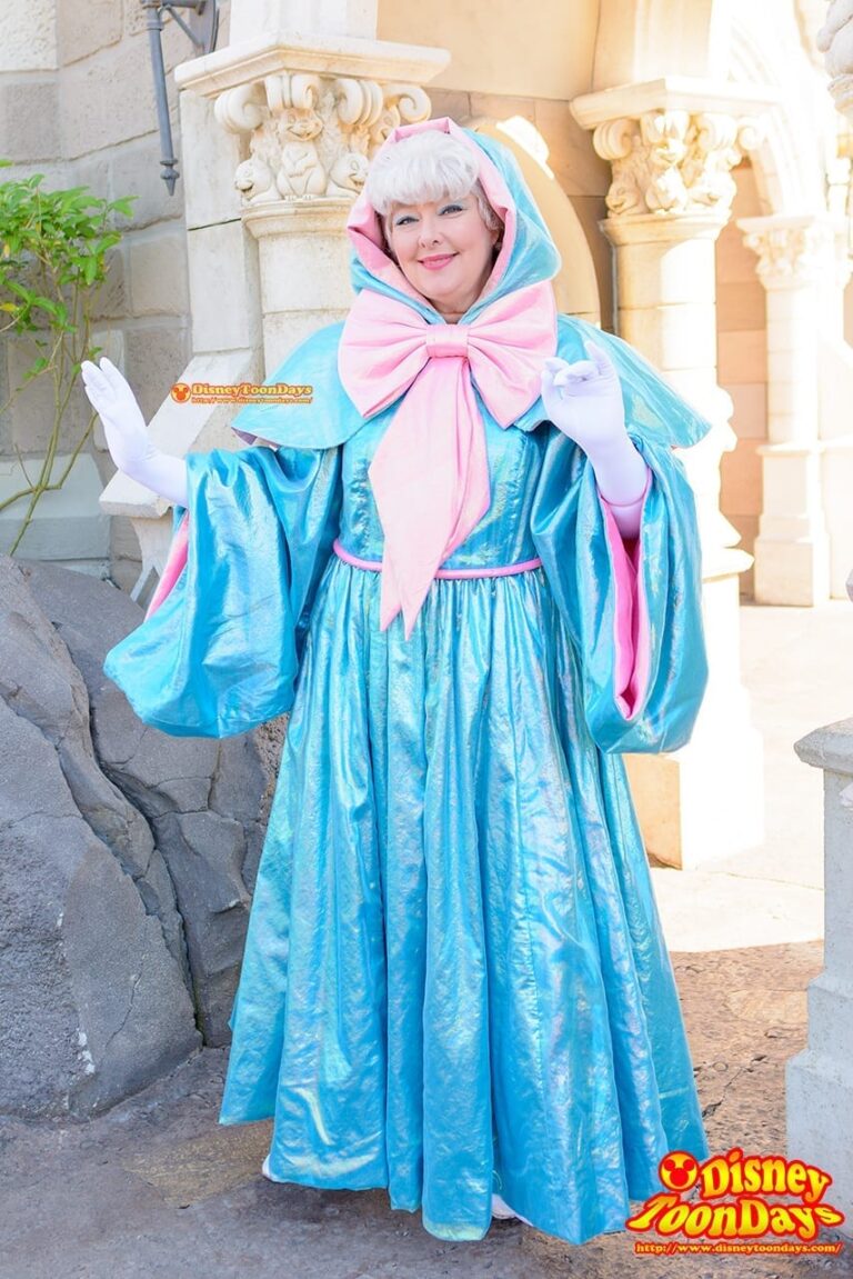 WDW マジックキングダム ファンタジーランド グリーティング フェアリーゴッドマザー