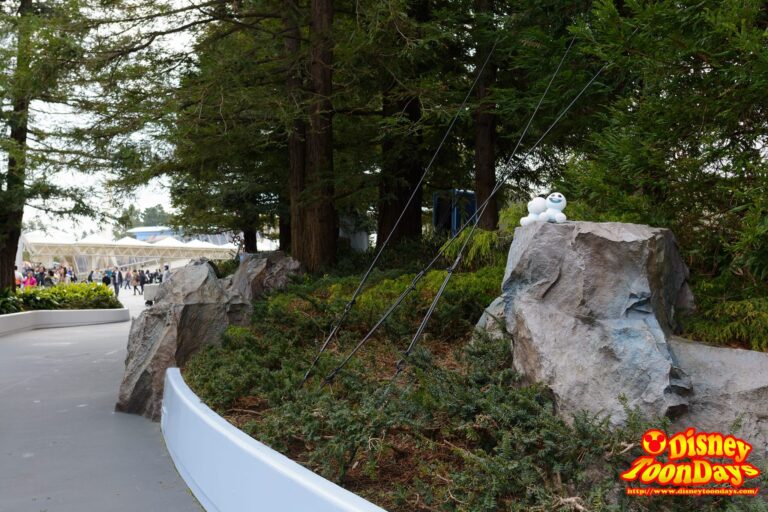 スター・ツアーズ横