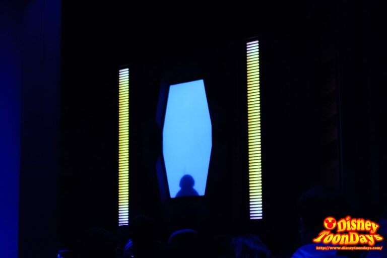 TDL スター・ツアーズ:ザ・アドベンチャーズ・コンティニュー Qライン BB-8