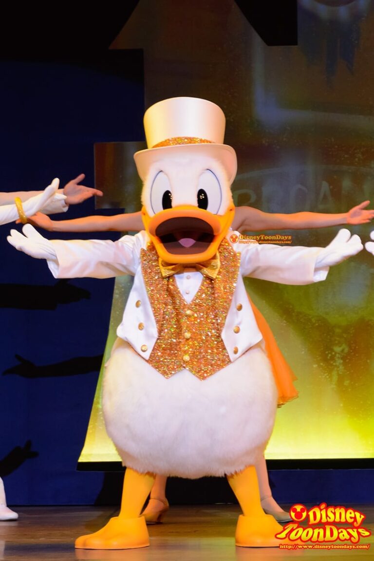 TDS『ブロードウェイミュージックシアター』のパークファンパーティーのドナルドダック