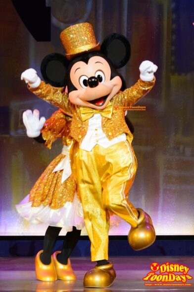 TDS『ブロードウェイミュージックシアター』のパークファンパーティー で会えるミッキーマウス