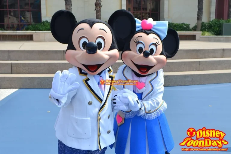 全世界で変更確定！？WDWで上海ディズニーランドのミッキーマウス新顔がデビュー