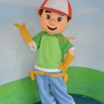 マニー:『おたすけマニー』の緑色の帽子をかぶった修理屋さん