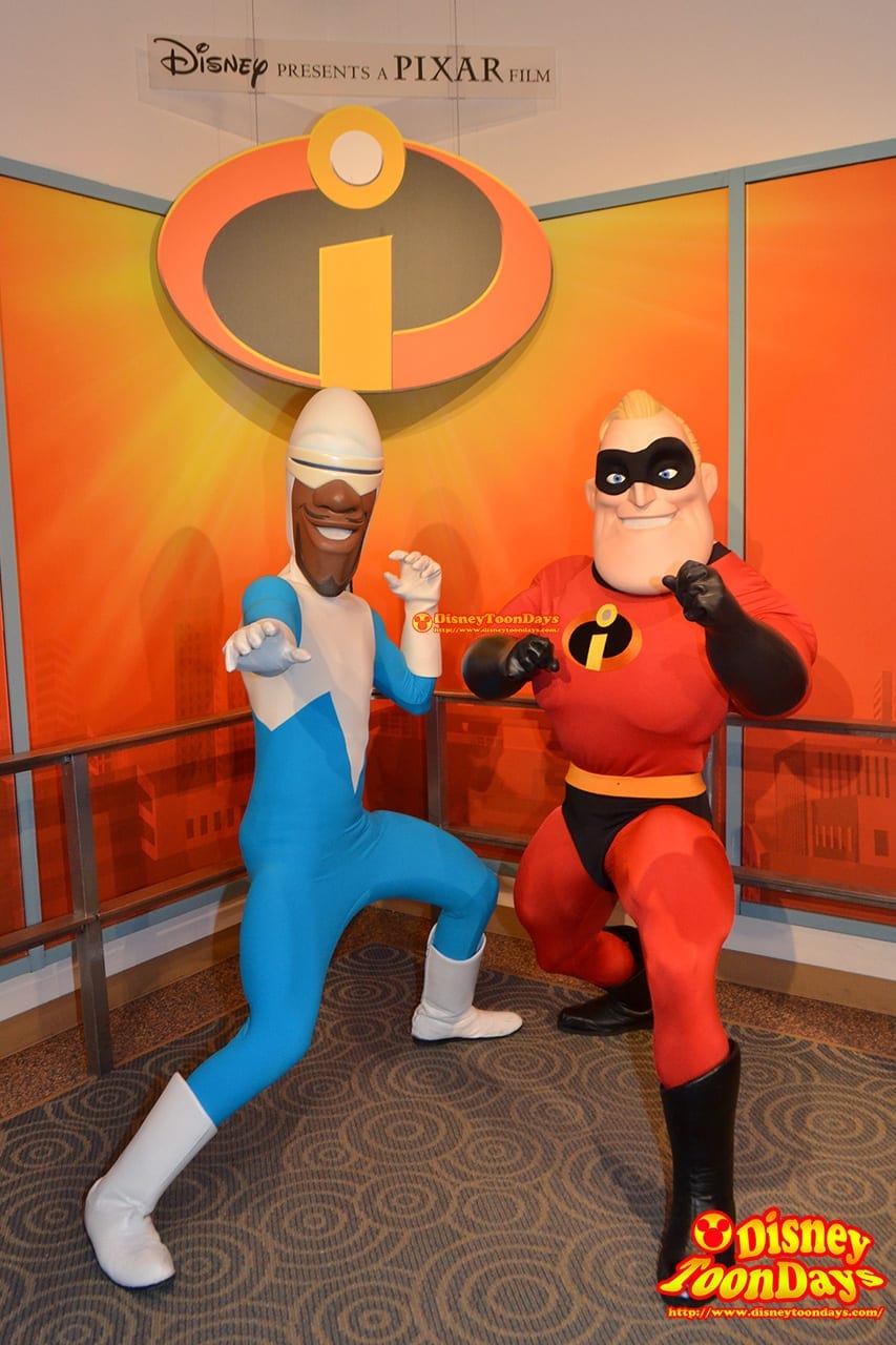 WDW ディズニーハリウッドスタジオ アニメーションコートヤード グリーティング ミスター・インクレディブル フロゾン