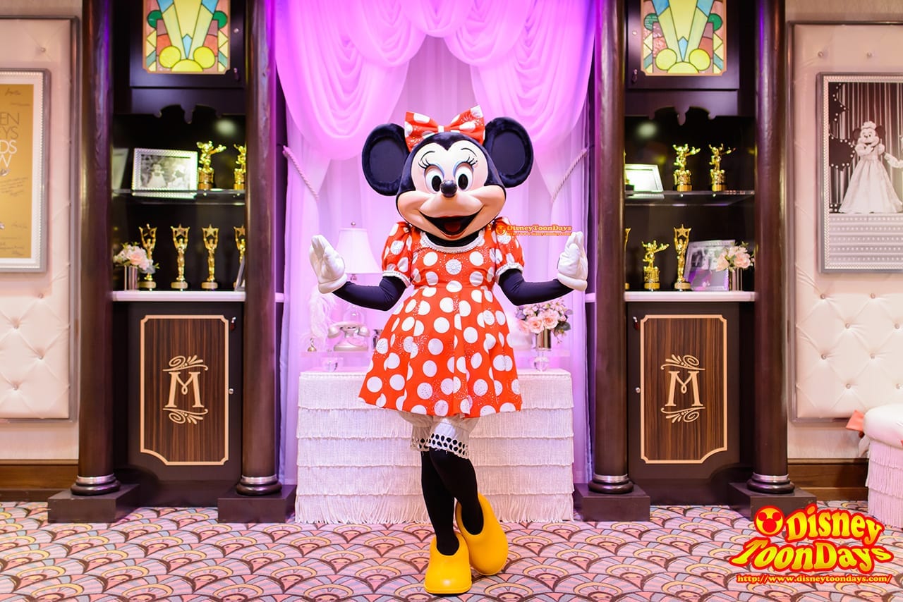 WDW ディズニーハリウッドスタジオ アニメーションコートヤード グリーティング ミニーマウス　