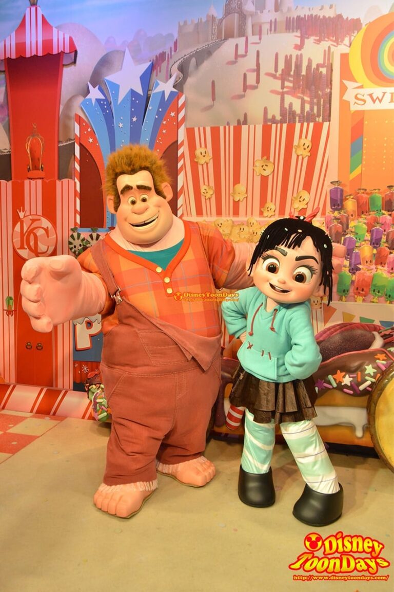 WDW ディズニーハリウッドスタジオ アニメーションコートヤード グリーティング ラルフ　ヴァネロぺ