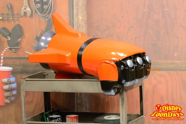 WDW ディズニーハリウッドスタジオ アニメーションコートヤード ロケットパンチ