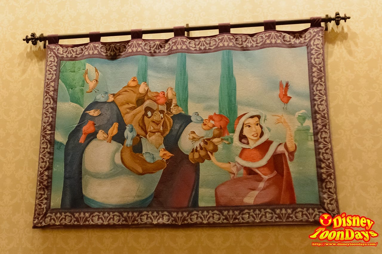 WDW マジックキングダム ニューファンタジーランド ビー・アワー・ゲスト・レストラン ザ・キャッスル・ギャラリー 絵画 冬の景色