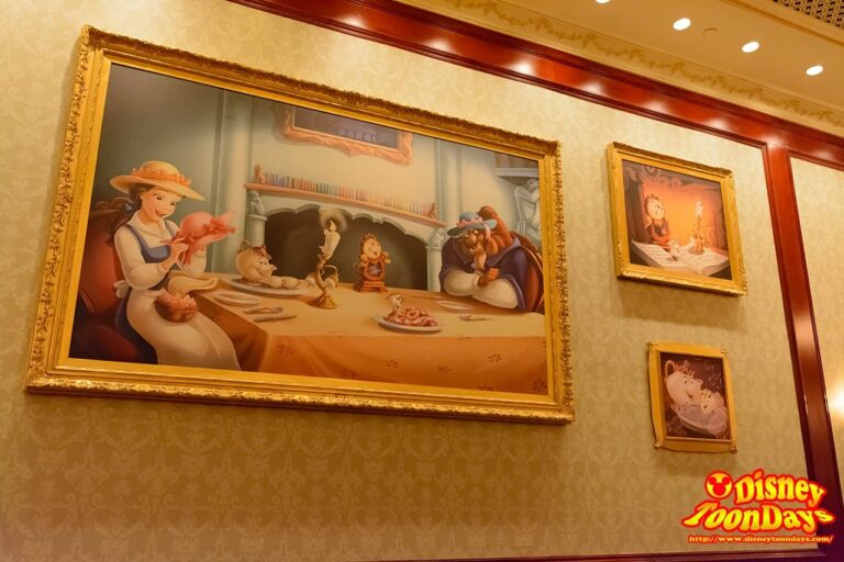 WDW マジックキングダム ニューファンタジーランド ビー・アワー・ゲスト・レストラン ザ・キャッスル・ギャラリー 食事