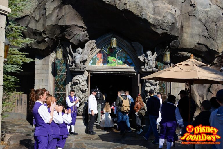 WDW マジックキングダム ニューファンタジーランド ビー・アワー・ゲスト・レストラン