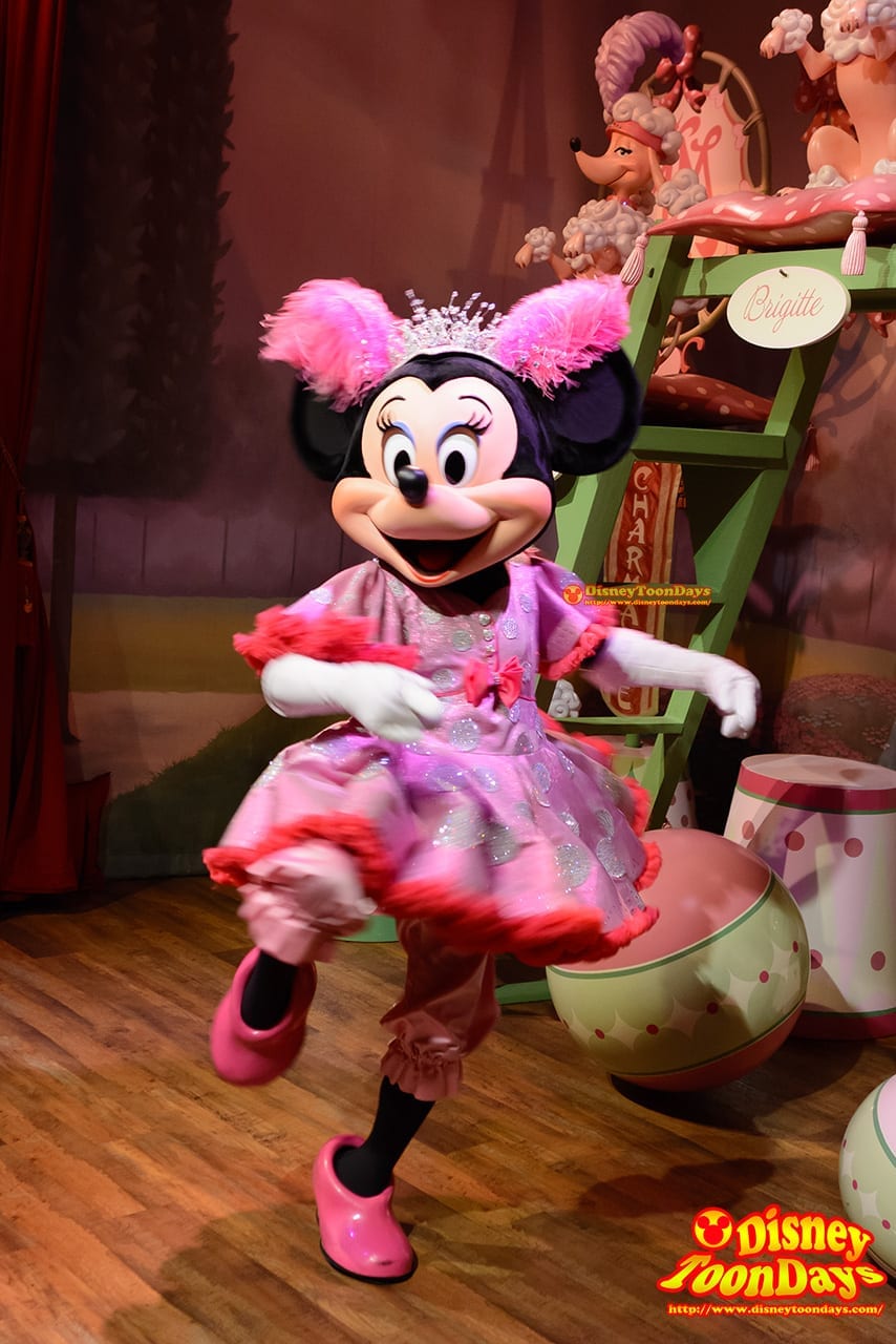 WDW マジックキングダム ニューファンタジーランド ピートズ・シリー・サイド・ショー 　　　　　