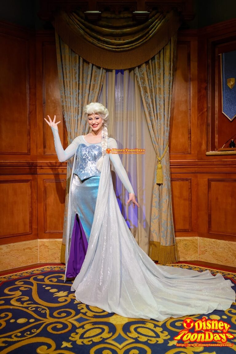 WDW マジックキングダム ファンタジーランド プリンセス・フェアリーテイル・ホール グリーティング エルサ　