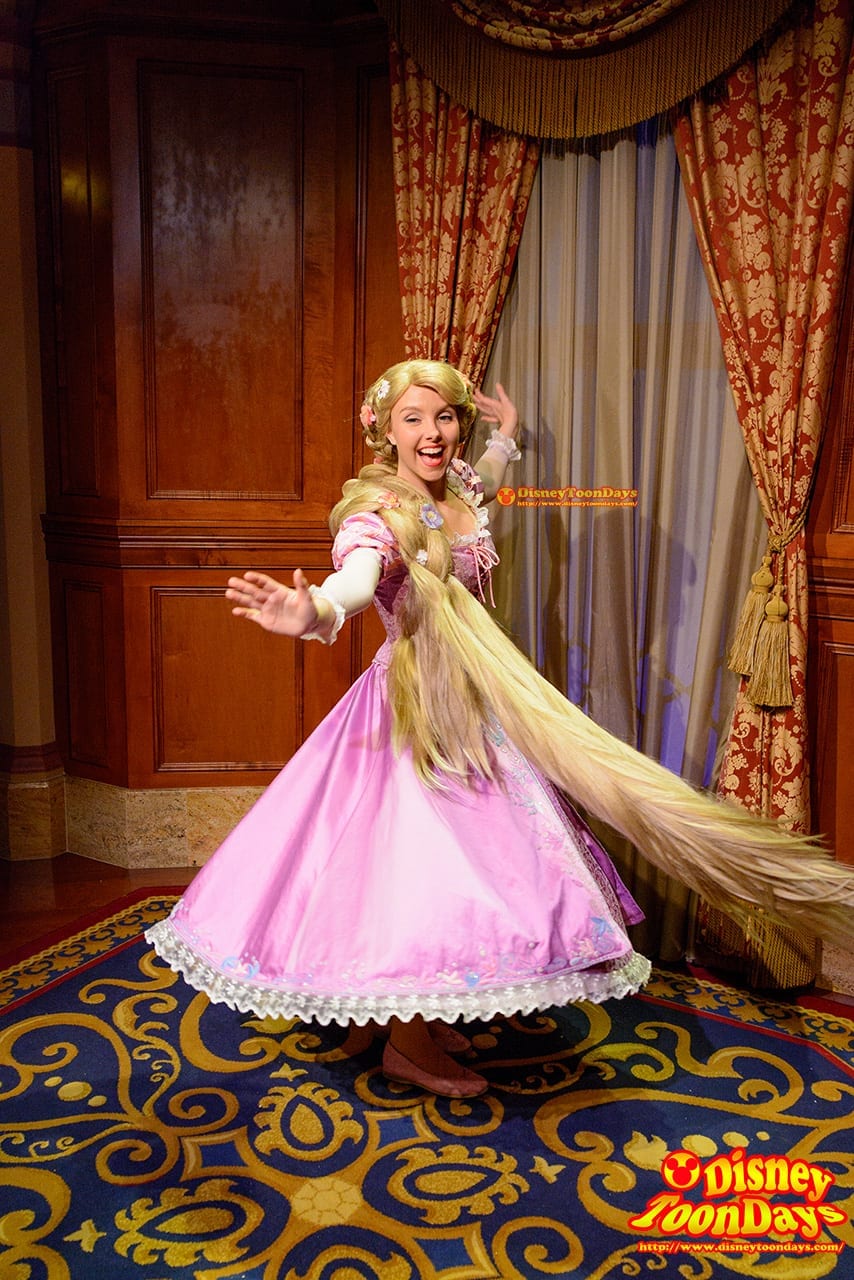 WDW マジックキングダム ファンタジーランド プリンセス・フェアリーテイル・ホール グリーティング ラプンツェル　　