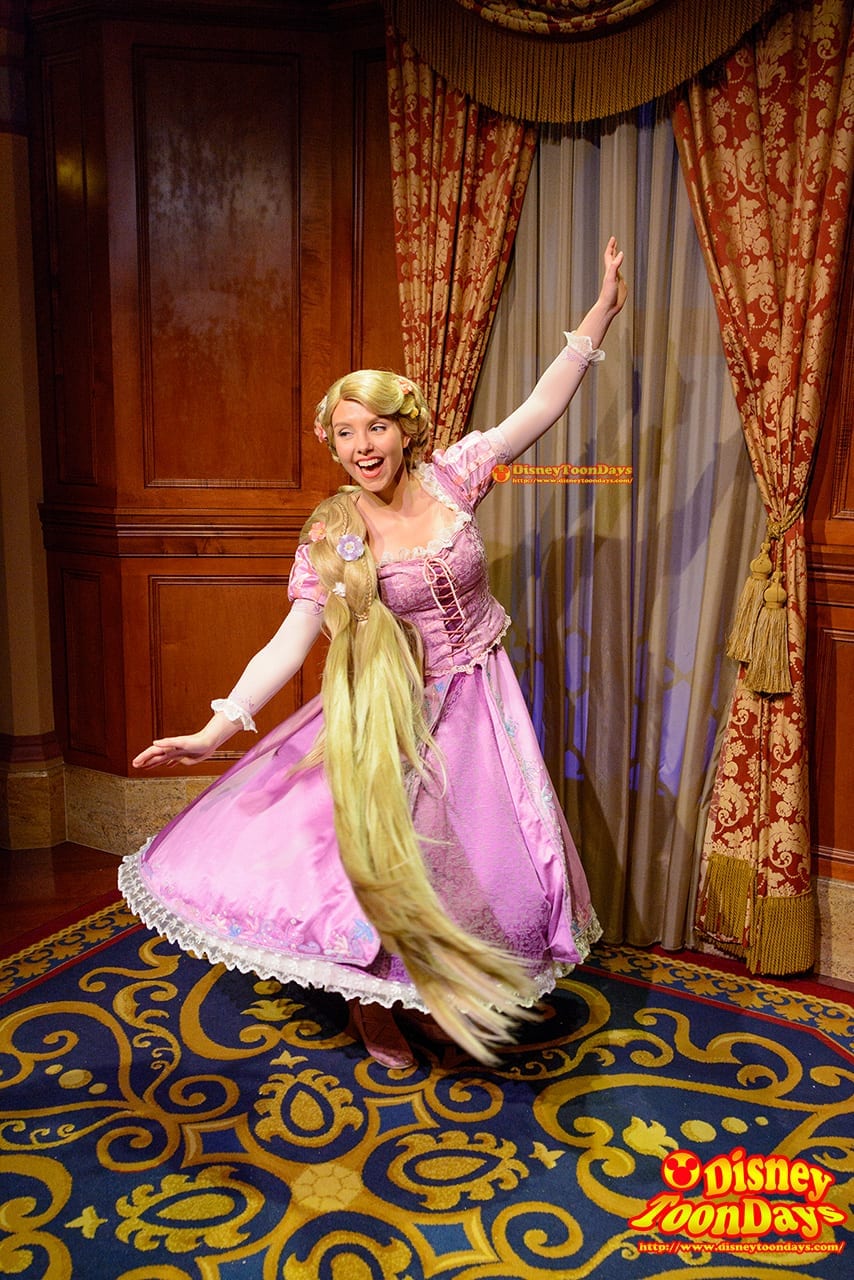WDW マジックキングダム ファンタジーランド プリンセス・フェアリーテイル・ホール グリーティング ラプンツェル　