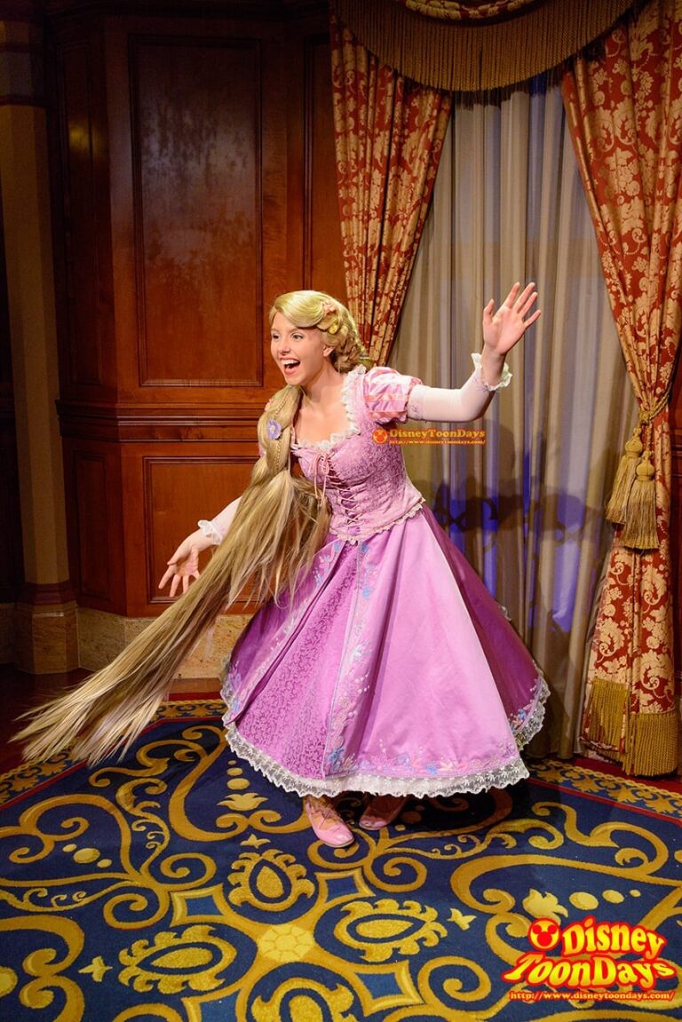 WDW マジックキングダム ファンタジーランド プリンセス・フェアリーテイル・ホール ラプンツェル