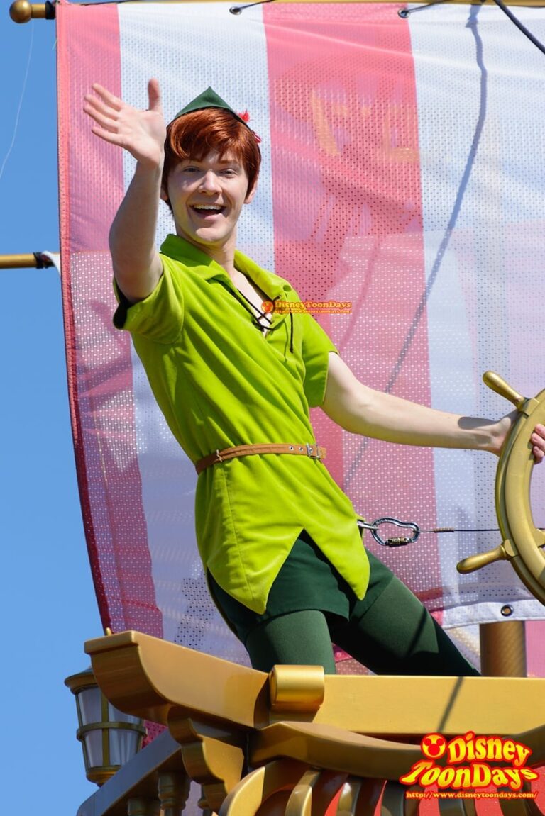 WDW マジックキングダム フェスティバル・オブ・ファンタジー・パレード ピーターパン