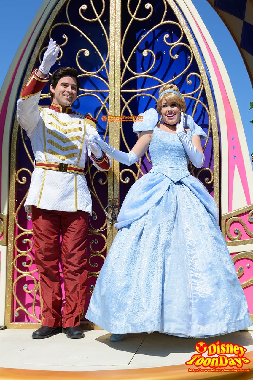 WDW マジックキングダム フェスティバル・オブ・ファンタジー・パレード プリンスチャーミング シンデレラ