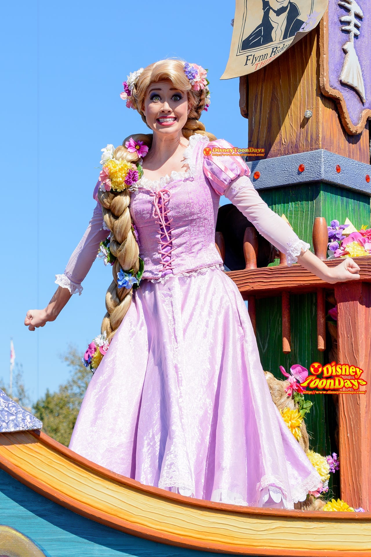 WDW マジックキングダム フェスティバル・オブ・ファンタジー・パレード ラプンツェル