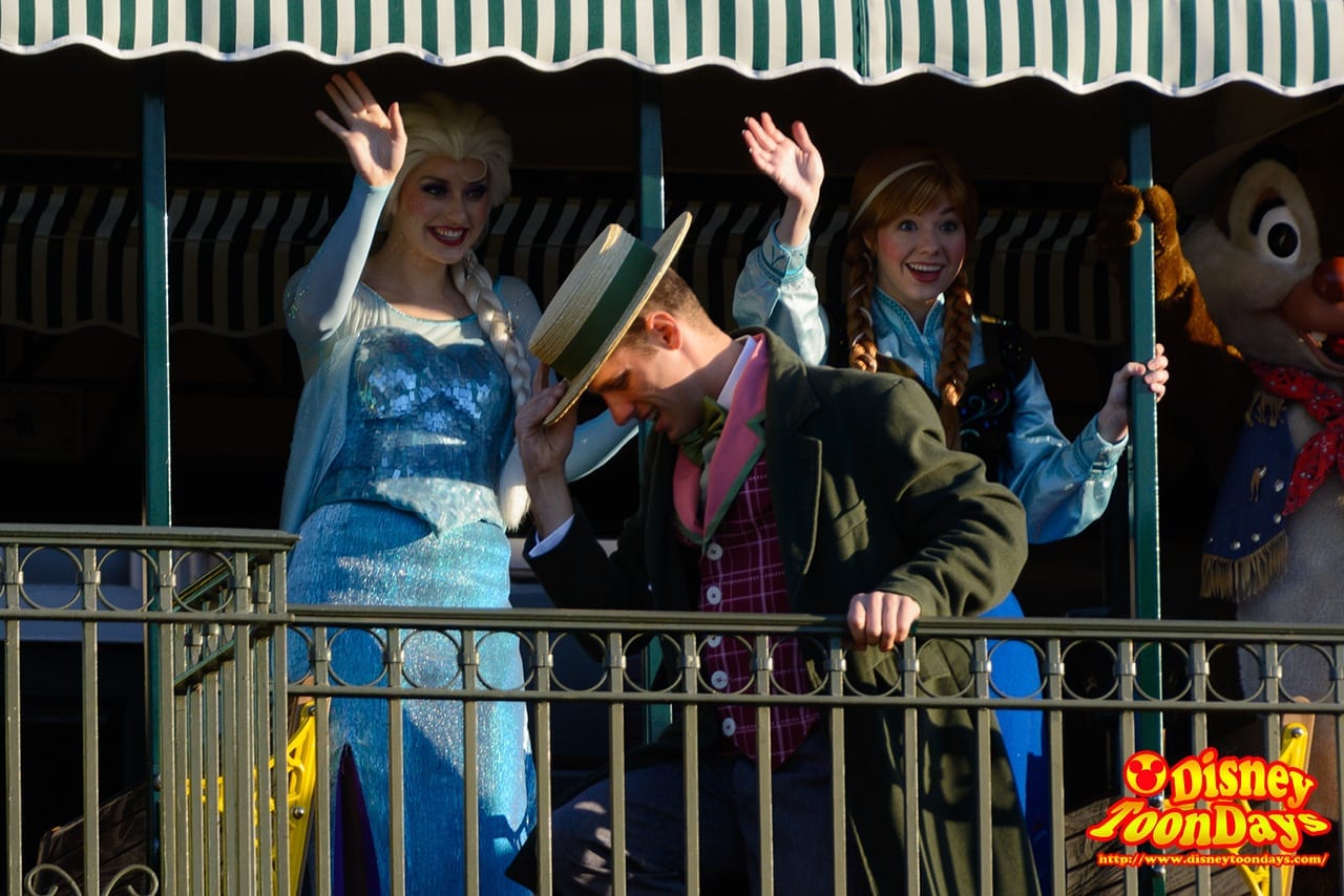 WDW マジックキングダム マジックキングダム・ウェルカム・ショー エルサ アナ