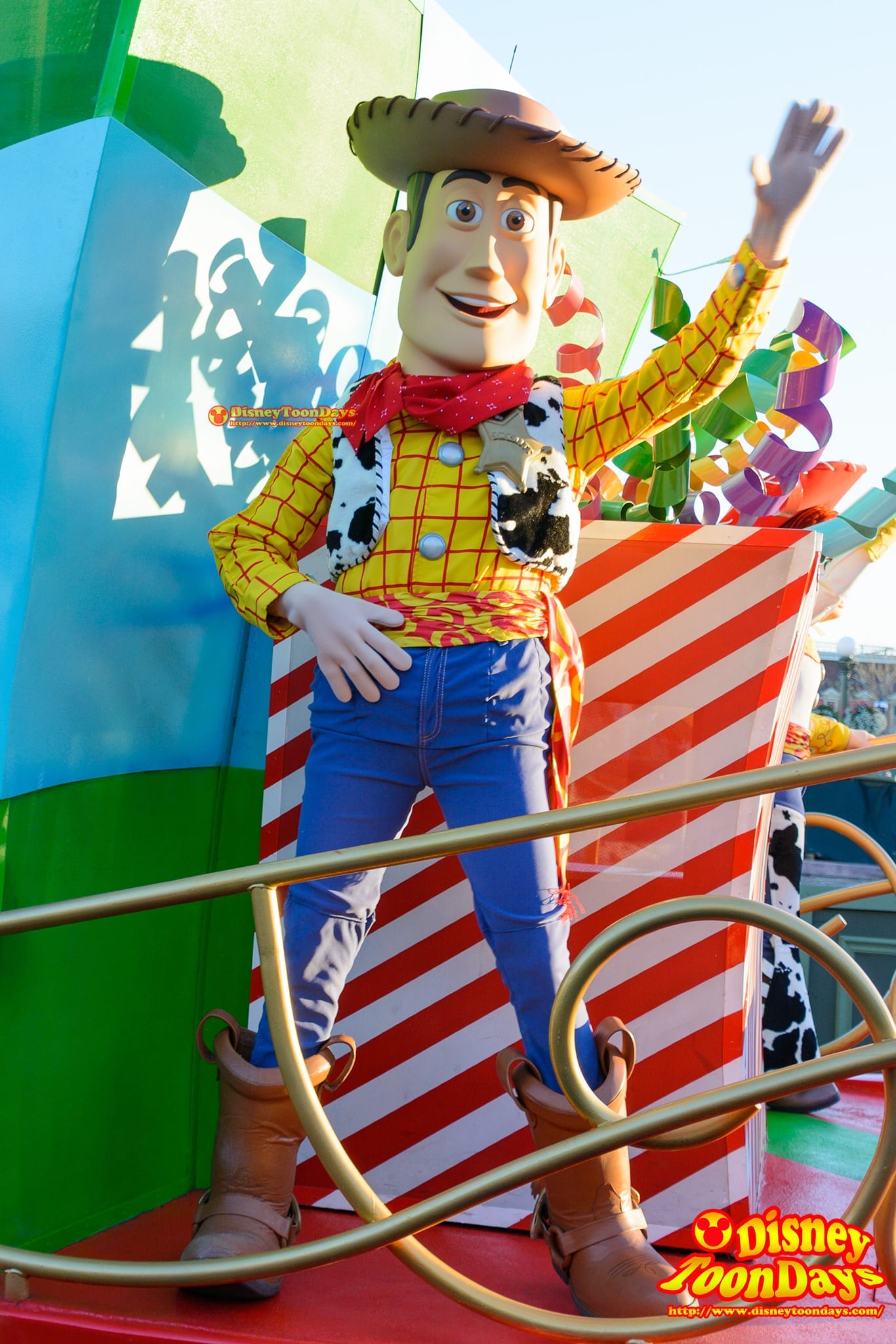 WDW マジックキングダム ムーブ・イット・シェイク・イット・ダンス・アンド・プレイ・イット ウッディ