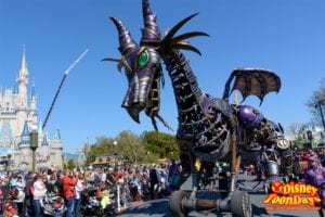 WDW『フェスティバル・オブ・ファンタジー・パレード』マレフィセントドラゴン