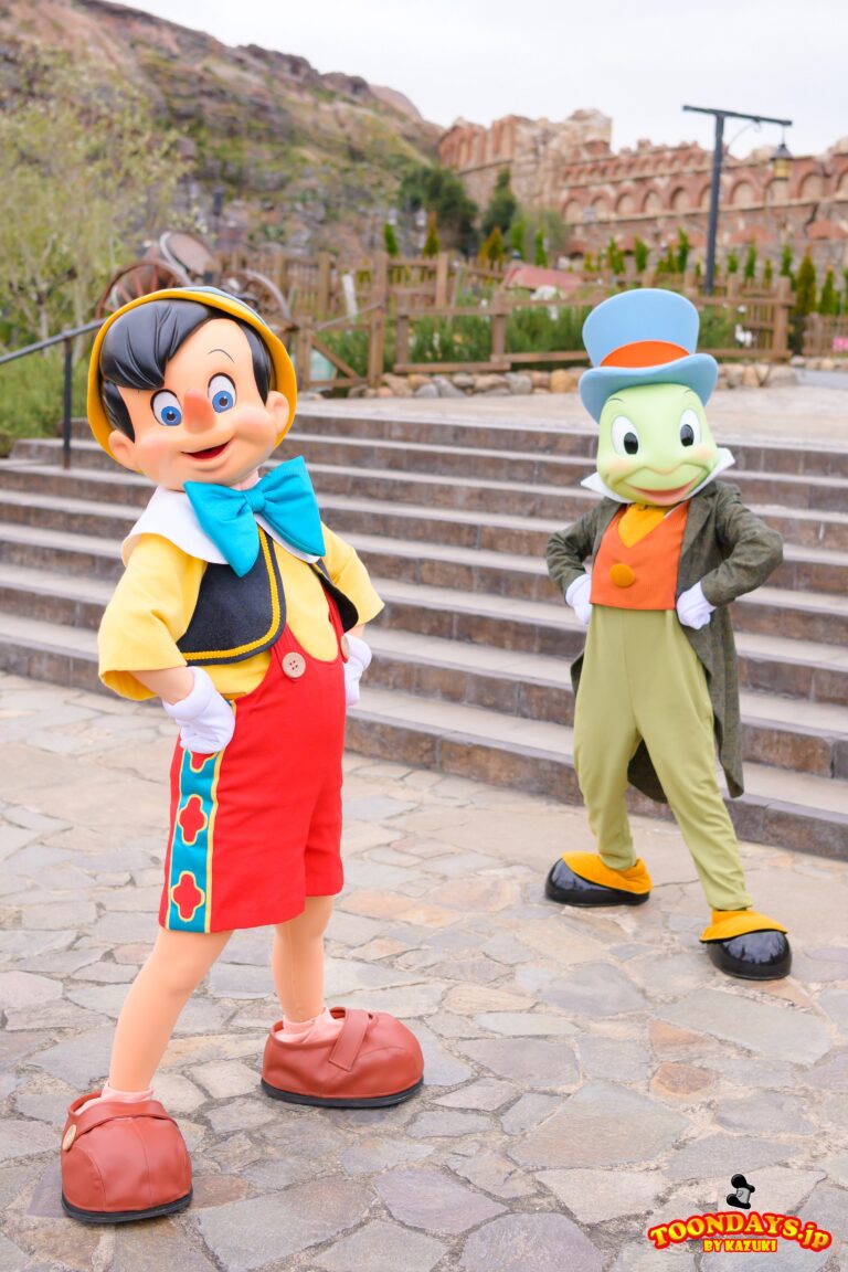 メディテレーニアンハーバー フリーグリーティング ピノキオ ジミニークリケット