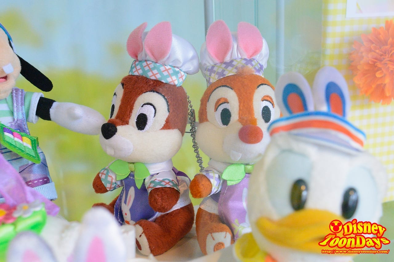 TDL ディズニー・イースター 2016 スペシャルグッズ ぬいぐるみバッチ チップ デール