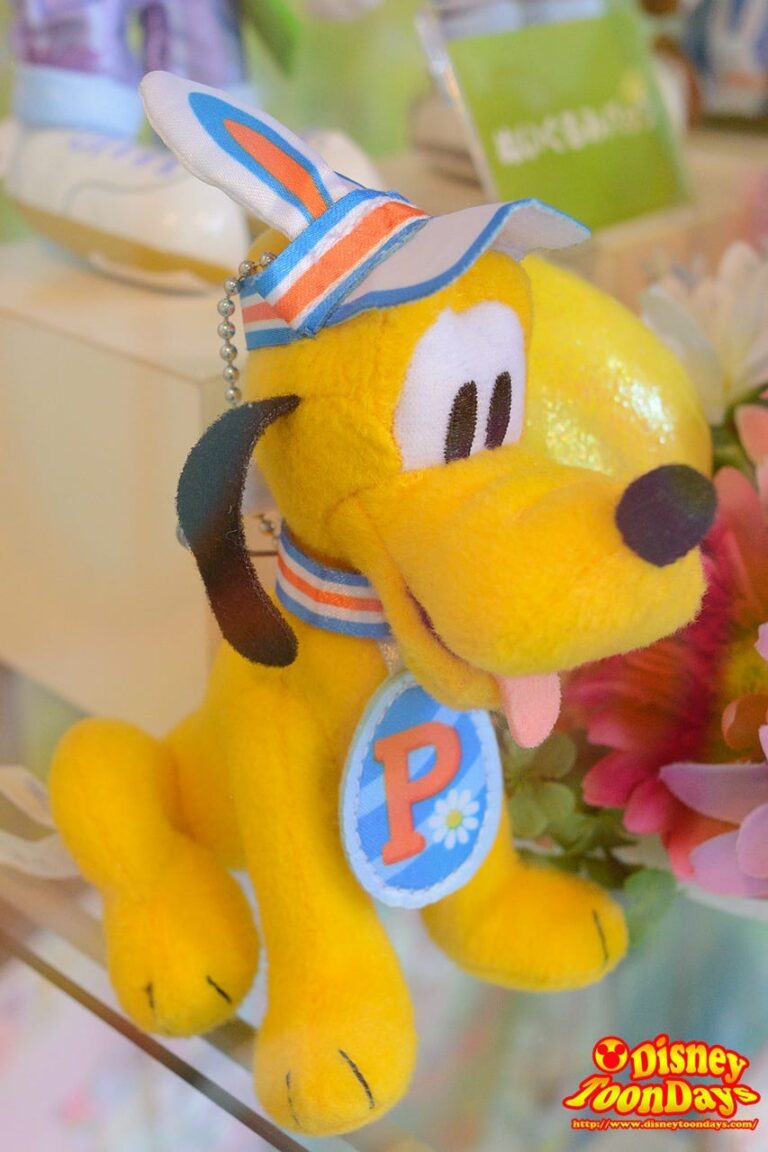 TDL ディズニー・イースター 2016 スペシャルグッズ ぬいぐるみバッチ プルート