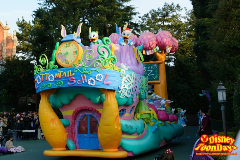 TDL ディズニー・イースター 2016 ヒッピティ・ホッピティ・スプリングタイム 学校のフロート