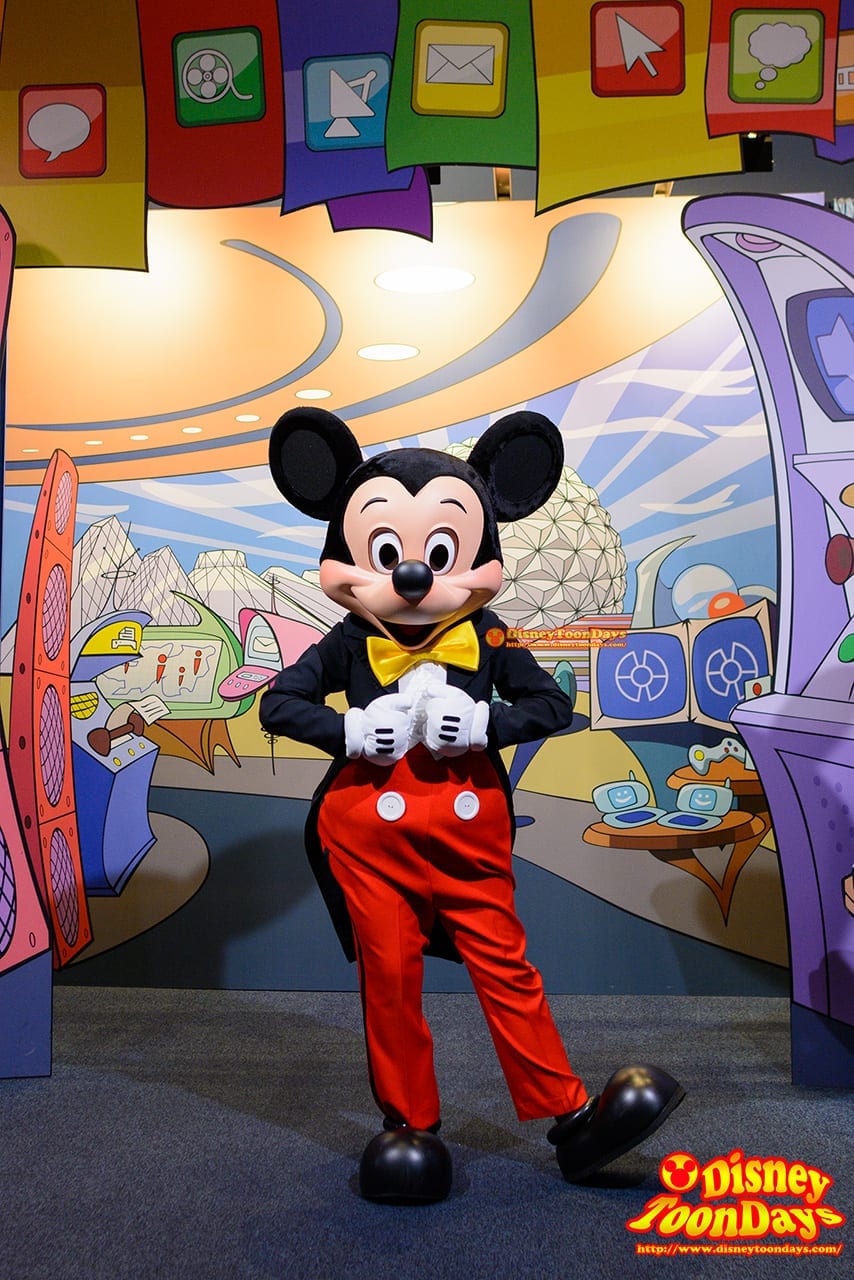 WDW エプコット キャラクタースポット グリーティング ミッキーマウス