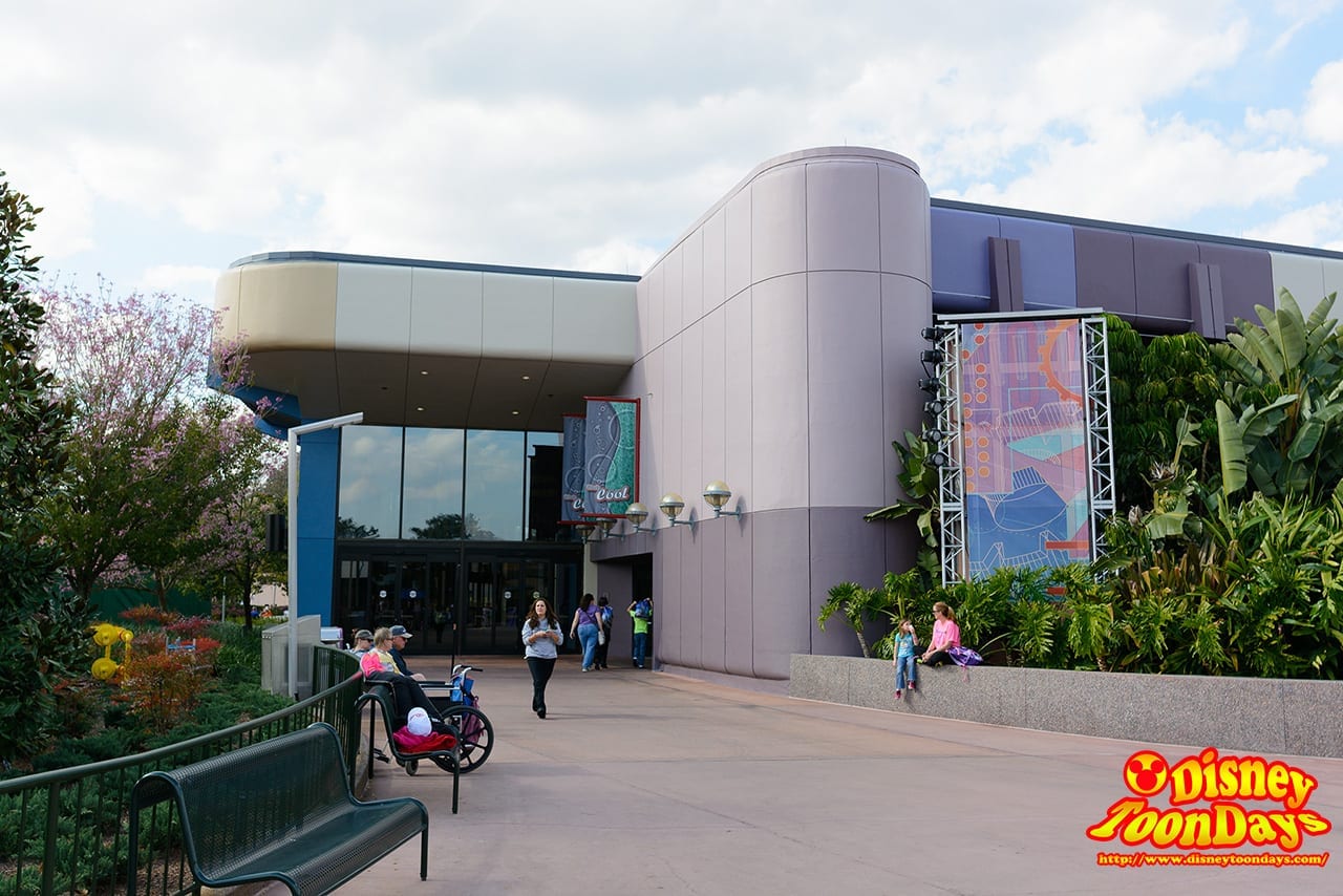 WDW エプコット フィーチャーワールド　Club Cool