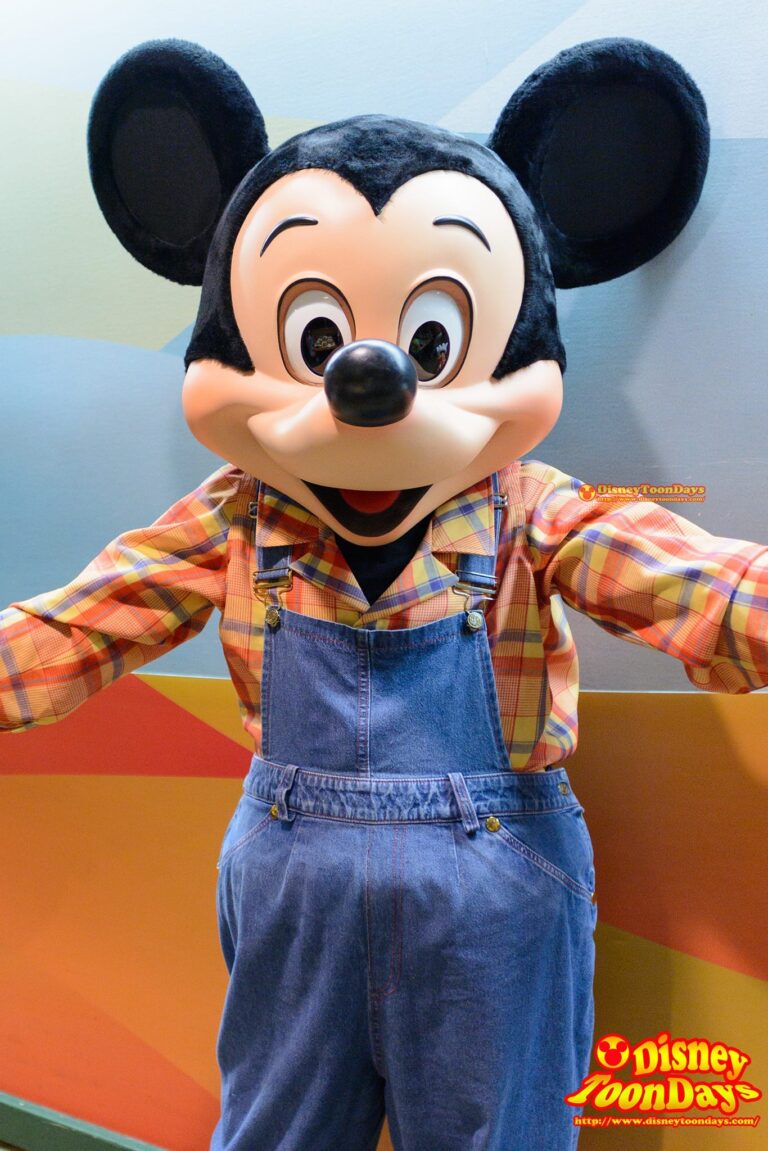 WDW エプコット フィーチャーワールド ガーデングリル グリーティング ミッキーマウス (2)