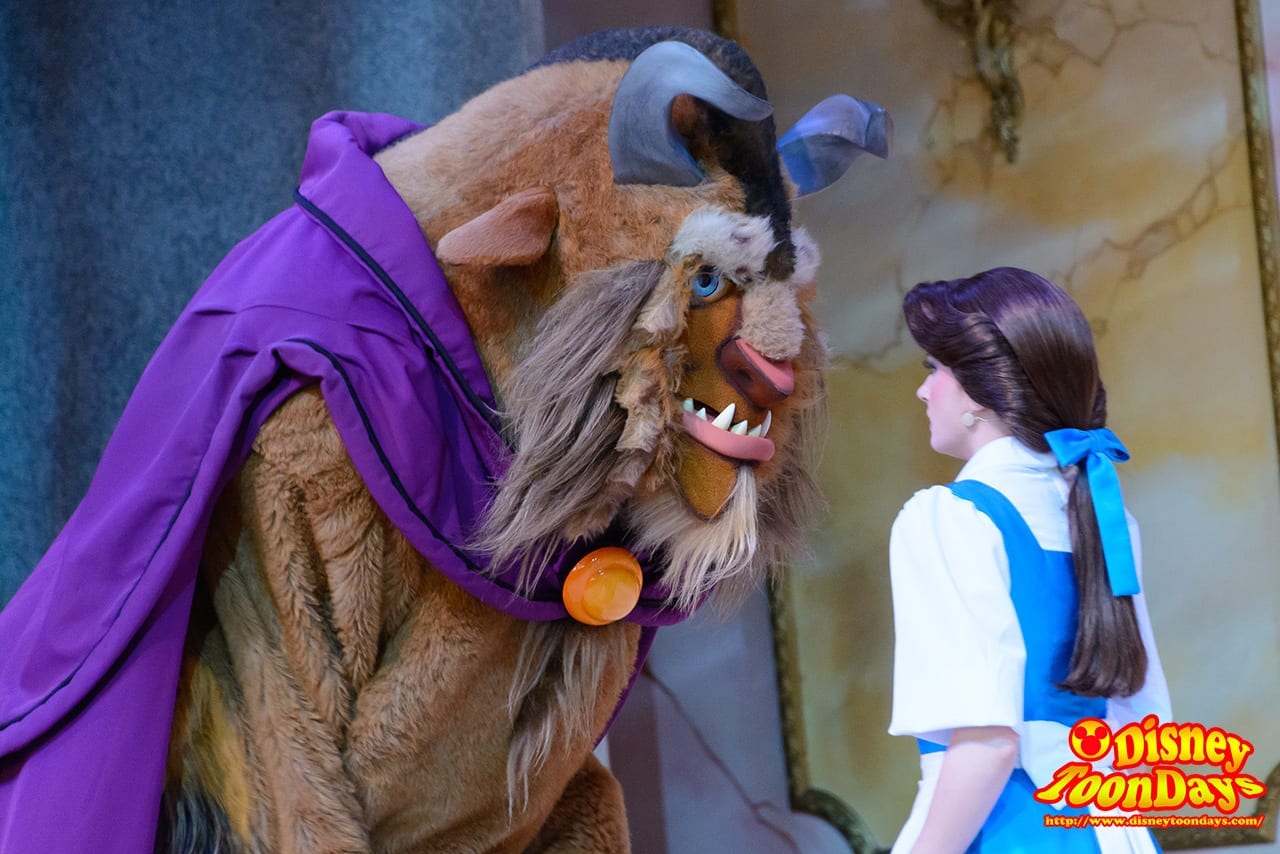 WDW ディズニーハリウッドスタジオ サンセットブルーバード ビューティー・アンド・ビースト・ライブ・オン・ステージ　野獣　ベル