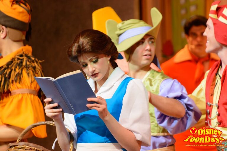 WDW ディズニーハリウッドスタジオ サンセットブルーバード ビューティー・アンド・ビースト・ライブ・オン・ステージ ベル (2)