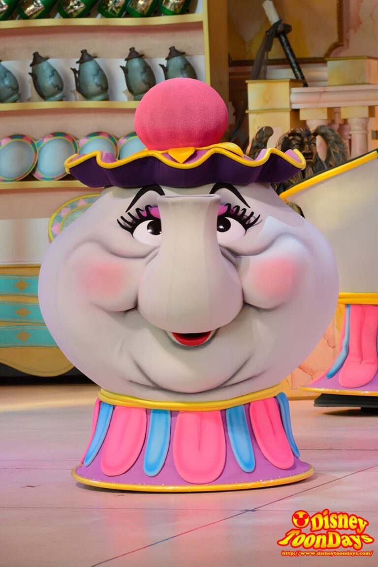 WDW ディズニーハリウッドスタジオ サンセットブルーバード ビューティー・アンド・ビースト・ライブ・オン・ステージ ポット夫人