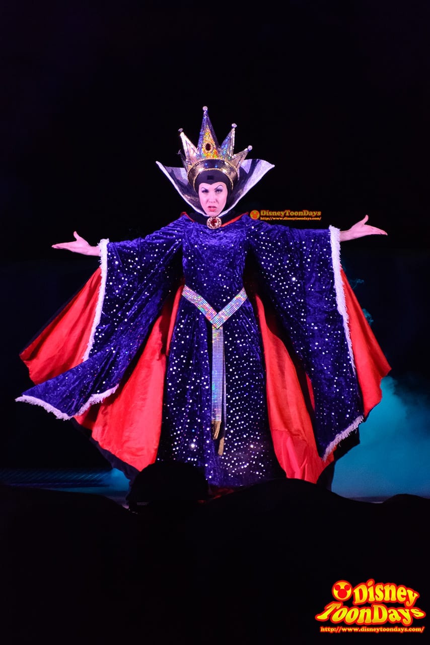 WDW ディズニーハリウッドスタジオ ハリウッドブルーバード ファンタズミック！ ウィックド・クイーン