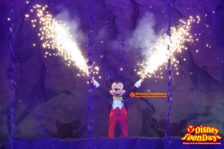 WDW ディズニーハリウッドスタジオ ハリウッドブルーバード ファンタズミック! ミッキーマウス (3)