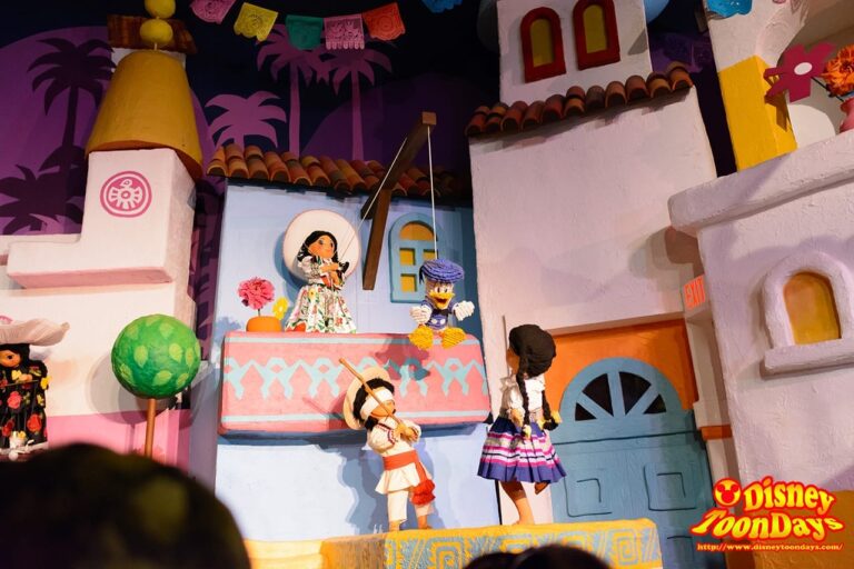 WDW ワールドショーケース メキシコ館 グラン・フィエスタ・ツアー・スターリング・ザ・スリー・カバレロ (11)