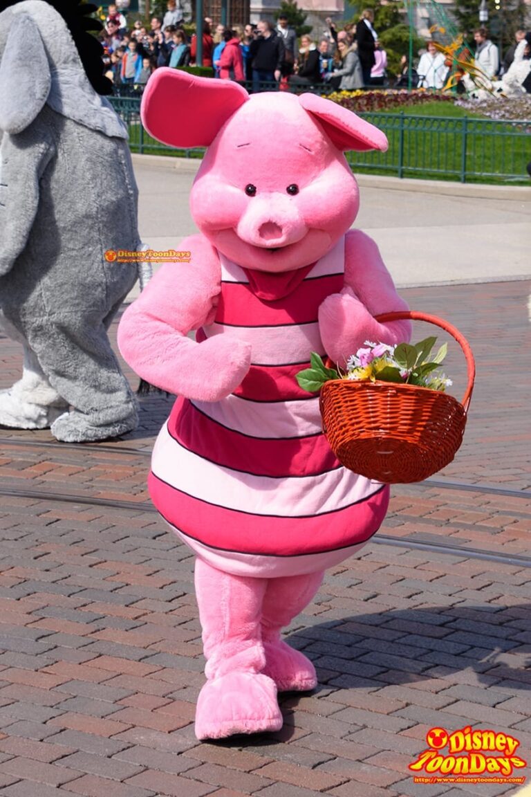 DLP スウィング・イントゥ・スプリング 2016 グーフィーズ・ガーデン・パーティー ピグレット