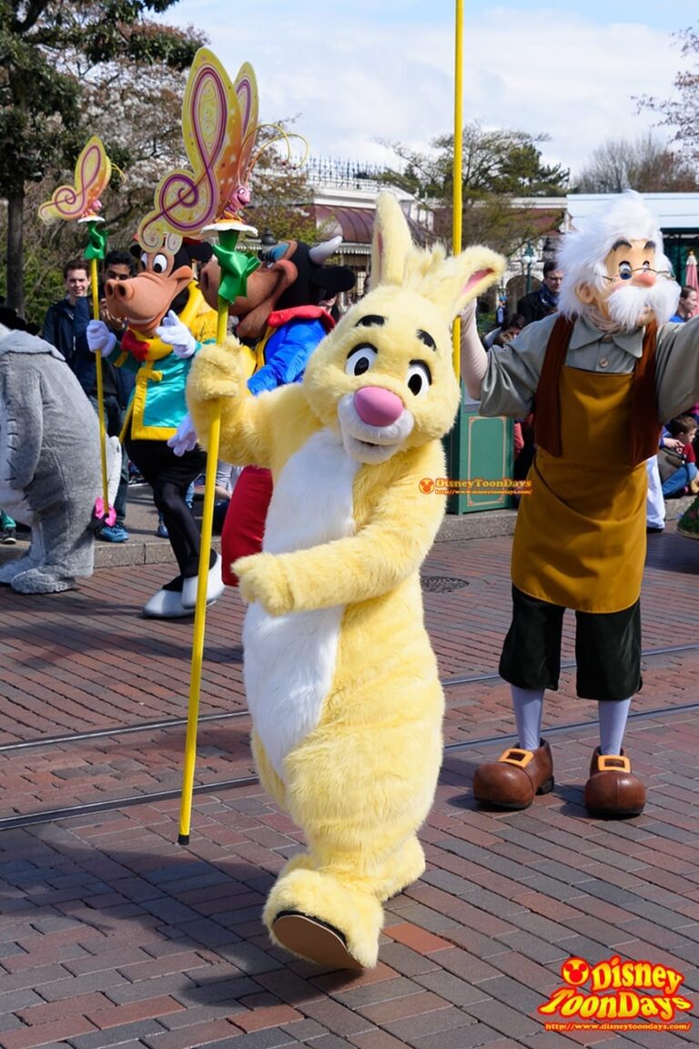 DLP スウィング・イントゥ・スプリング 2016 グーフィーズ・ガーデン・パーティー ラビット