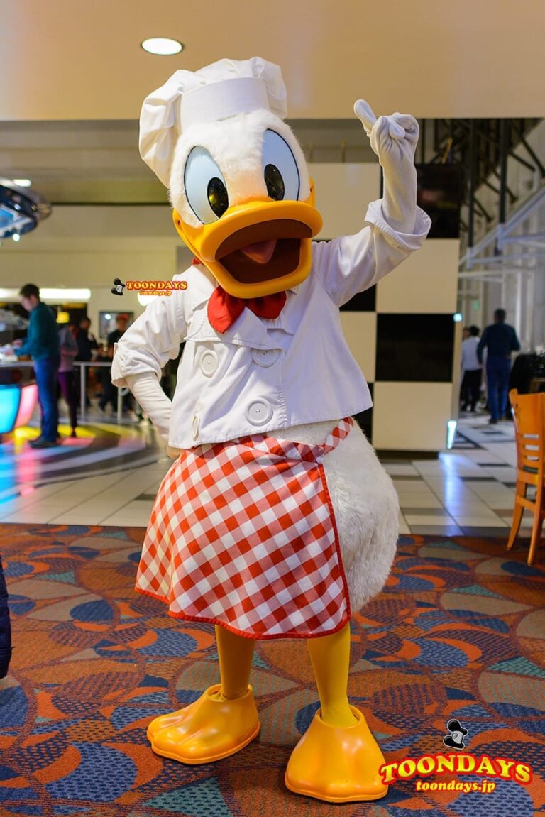 WDW ディズニー・コンテンポラリー・リゾート・ホテル シェフミッキー グリーティング ドナルドダック