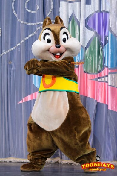 TDL トゥモローランド ショーベース パークファンパーティー ミッキー&ヒズ・パルズ~タイム・オフ チップ