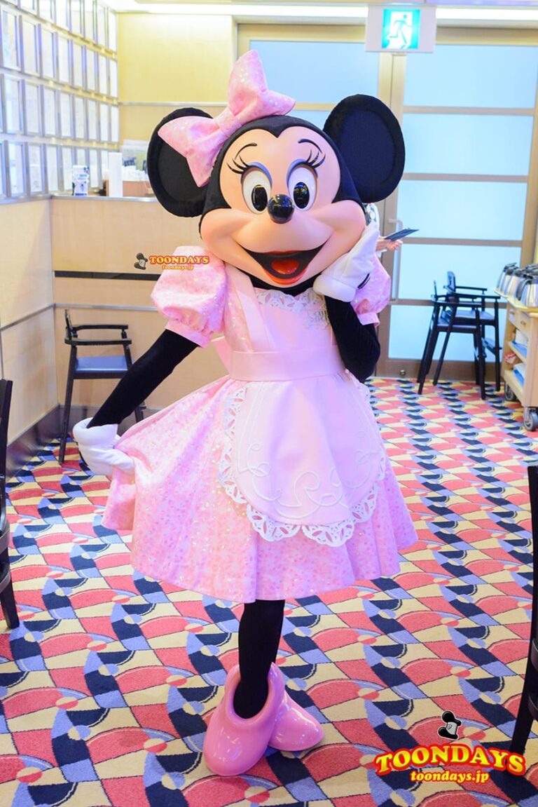 TDR ディズニーアンバサダーホテル シェフ・ミッキー グリーティング ミニーマウス