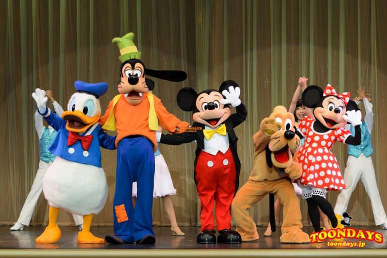 TDL トゥモローランド ショーベース パークファンパーティー ドナルドダック グーフィー ミッキーマウス プルート ミニーマウス