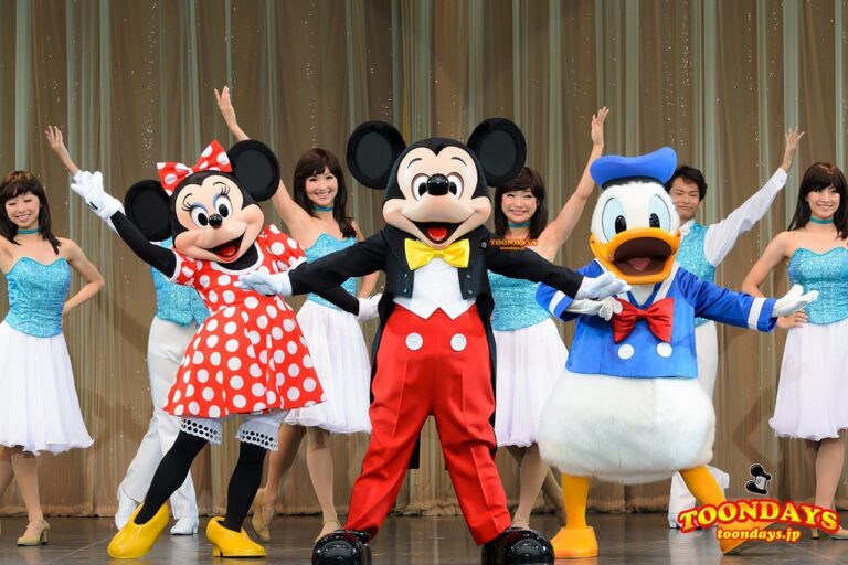 TDL トゥモローランド ショーベース パークファンパーティー ミニーマウス ミッキーマウス ドナルドダック